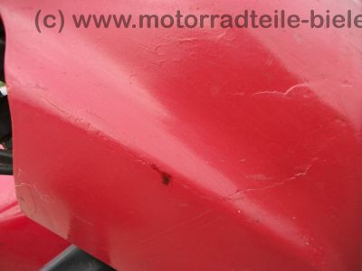 Kawasaki_GPZ_305_BD_rot_Tankbeulen_Belt_Drive_Twin_-_wie_KZ_Z_GPZ_CSR_250_305_400_440_A_B_C_D_LTD_76.jpg