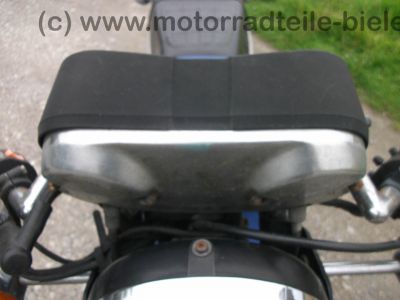 Suzuki_GS_500_E_4-Zylinder_blau_Koffertraeger_Gepaecktraeger_-_wie_GS_400_500_550_750_D_E_L_55.jpg