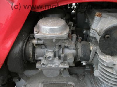 Suzuki_GS_550_M_KATANA_rot_Airbrush_GIMBEL_Fussrasten_-_wie_GS_400_500_550_750_D_E_L_56.jpg