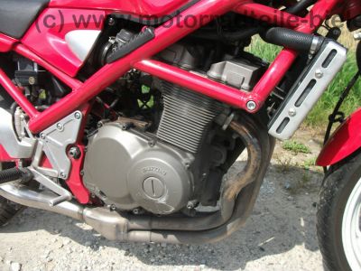 Suzuki_GSF_400_Bandit_GK75B_rot_Motorschaden_50PS_unfallfrei_-_wie_GSF_GSX_GSXR_400_600_750_R_F_Bandit_14.jpg