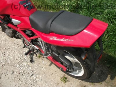 Suzuki_GSF_400_Bandit_GK75B_rot_Motorschaden_50PS_unfallfrei_-_wie_GSF_GSX_GSXR_400_600_750_R_F_Bandit_95.jpg