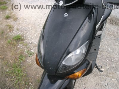 Yamaha_Maxster_XQ_125__SE05_98_kmh_Scheibe_BOS_Auspuff_Topcase_mit_Traeger_-_wie_Majesty_MBK_Thunder_Skyliner_20.jpg