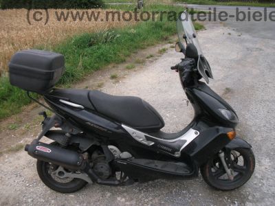 Yamaha_Maxster_XQ_125__SE05_98_kmh_Scheibe_BOS_Auspuff_Topcase_mit_Traeger_-_wie_Majesty_MBK_Thunder_Skyliner_48.jpg