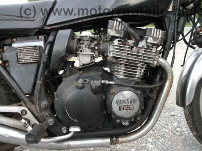 Yamaha_XJ_550_schwarz_Chrombuegel_Heckbuegel_-_wie_XJ_400_500_600_650_750_13.jpg