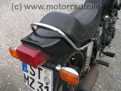 Yamaha_XJ_550_schwarz_Chrombuegel_Heckbuegel_-_wie_XJ_400_500_600_650_750_16.jpg