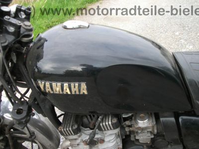 Yamaha_XJ_550_schwarz_Chrombuegel_Heckbuegel_-_wie_XJ_400_500_600_650_750_58.jpg