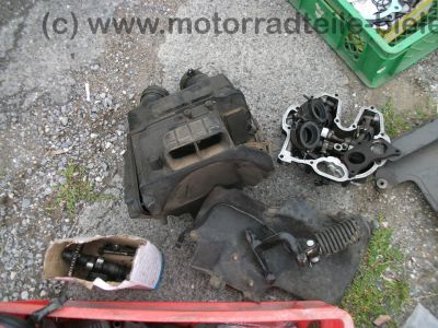 Honda_XL_600_R_PD03_rot_unfallfrei_Kopfrisse_-_wie_XL_XR_250_350_400_500_600_650_R_RM_LM_MD11_ND03_PD04_15.jpg