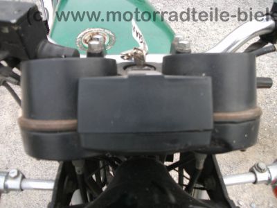 Kawasaki_KZ_250_A_TWIN_gruen_original_Auspuff_-_wie_Z_KZ_GPZ_CSR_250_305_400_440_A_B_C_D_E_LTD_TWIN_43.jpg