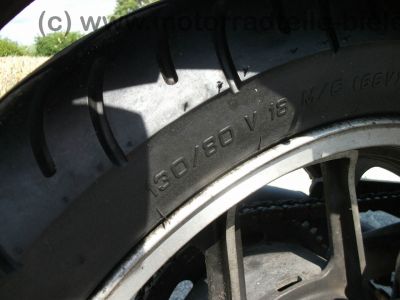 Kawasaki_GPZ_750_R_schwarz_ZX750G_-_wie_ZX_GPX_GPZ_600_750_900_R_A_B_C_D_E_F_G_15.jpg