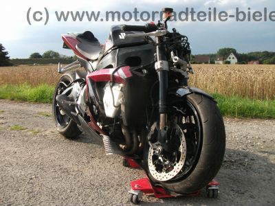 Suzuki_GSXR_GSX-R_750_K6_K7_GR7KA_2006_2007_110_kW_-_wie_GSXR_600_GSXR_1000_70.jpg