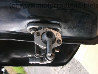 Yamaha_TR1_TR-1_TR_1_XV_1000_920_Reste_Tank_Heck_Sitzbank_Gepaecktraeger_Koffertraeger_Fender_Seitenteil_29.jpg
