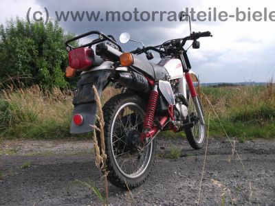 Honda_XL_185_S_rot-weiss_Gepaecktraeger_-_wie_XL_CL_TL_SL_50_90_100_125_185_200_250_S_43.jpg