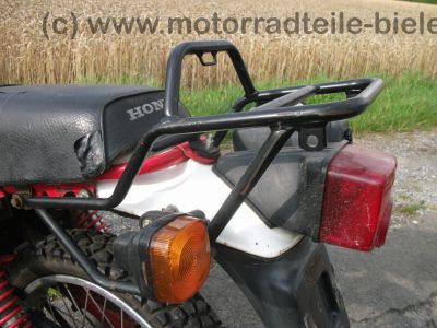 Honda_XL_185_S_rot-weiss_Gepaecktraeger_-_wie_XL_CL_TL_SL_50_90_100_125_185_200_250_S_7.jpg