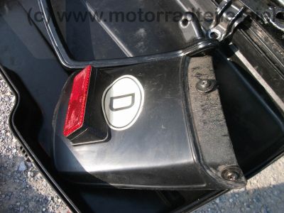Honda_CBX_750_F_RC17_rot_TOP_4in1_Auspuff_Koffer_Gepaecktraeger_-_wie_CB_750_Sevenfifty_RC_42_CBX_650_E_550_F_F2__12.jpg