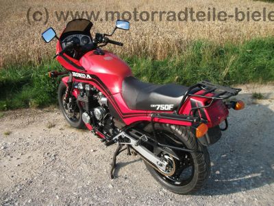 Honda_CBX_750_F_RC17_rot_TOP_4in1_Auspuff_Koffer_Gepaecktraeger_-_wie_CB_750_Sevenfifty_RC_42_CBX_650_E_550_F_F2__22.jpg