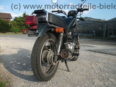 Yamaha_SR_125_10F_gruen_Motoschaden_Umfaller_neue_Reifen_-_wie_SR_YBR_TW_XT_125_250_38.jpg