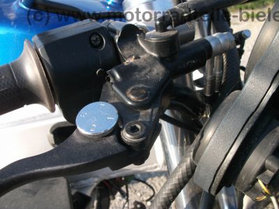 Kawasaki_ZXR_750_H_H1_H2_blau_mit_180_-_55_ZR_17_-_wie_GPZ_GPX_ZX_750_900_R_A_F_G_H_27.jpg