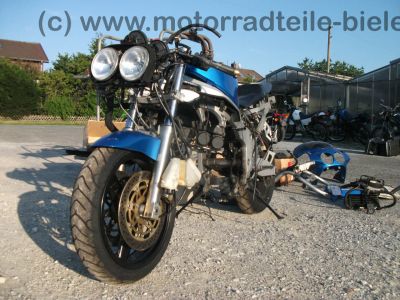 Kawasaki_ZXR_750_H_H1_H2_blau_mit_180_-_55_ZR_17_-_wie_GPZ_GPX_ZX_750_900_R_A_F_G_H_38.jpg