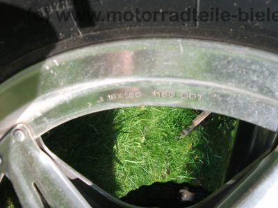 Honda_CB_250_N_silber_blau_TOP_ORIGINAL_Scheunenfund_-_wie_CMX_CM_CB_250_400_450_C_T_N_89.jpg
