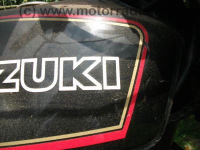 Suzuki_GSX_250_E_GS_25_X_BLACK_SUZI_NO__3_EXTRAS_-_wie_GS_40_X_GSX_250_400_450_E_L_T_124.jpg