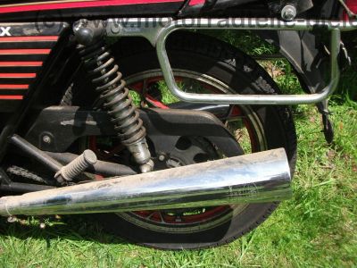 Suzuki_GSX_250_E_GS_25_X_BLACK_SUZI_NO__3_EXTRAS_-_wie_GS_40_X_GSX_250_400_450_E_L_T_30.jpg