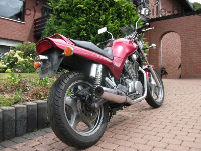 Suzuki_VX_800_weinrot_VS51B_45kW_V2_2__Hd__-_wie_VS_600_700_750_800_Intruder_3.jpg