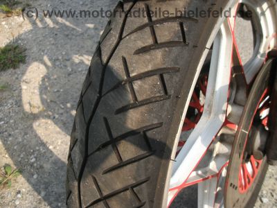 Suzuki_GS_550_M_Katana_silber-rot_Stahlflex_orig__Auspuff_DGM_38634_S_-_wie_GS_500_550_D_E_L_110.jpg