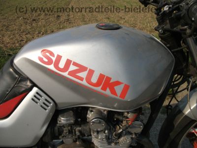 Suzuki_GS_550_M_Katana_silber-rot_Stahlflex_orig__Auspuff_DGM_38634_S_-_wie_GS_500_550_D_E_L_15.jpg