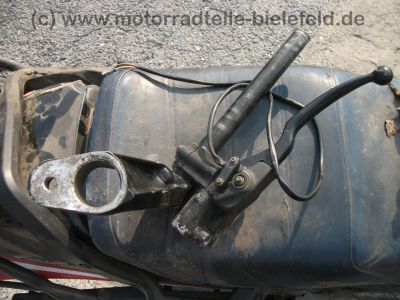 Suzuki_GSX_550_E_GN71D_schwarz-rot_CRASH_Motor_neu_-_wie_GSX_400_500_550_600_F_E_ES_EF_28.jpg