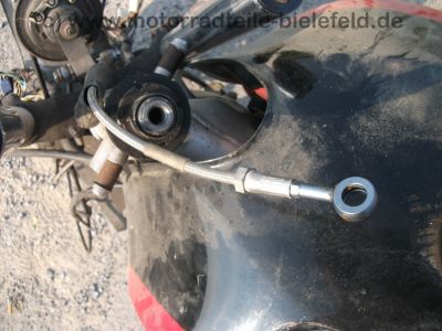 Suzuki_GSX_550_E_GN71D_schwarz-rot_CRASH_Motor_neu_-_wie_GSX_400_500_550_600_F_E_ES_EF_59.jpg