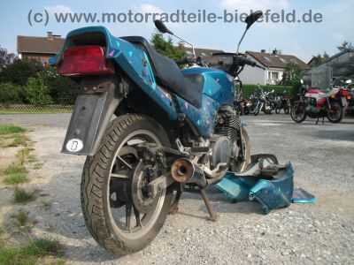Suzuki_GSX_550_EF_GN71D_tuerkis_orig__Auspuff_-_wie_GSX_400_500_550_600_F_E_ES_EF_13.jpg
