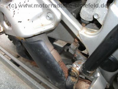Honda_XL_600_V_Transalp_PD06_rot_Gepaecktraeger_MRA_Scheibe_Sturzbuegel_Hauptstaender_Metzeler_Tourance_24.jpg