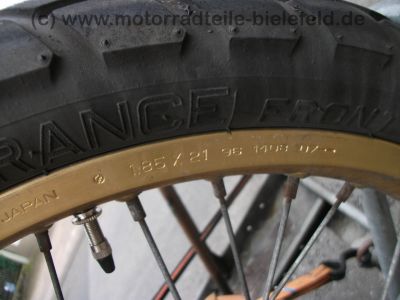 Honda_XL_600_V_Transalp_PD06_rot_Gepaecktraeger_MRA_Scheibe_Sturzbuegel_Hauptstaender_Metzeler_Tourance_27.jpg