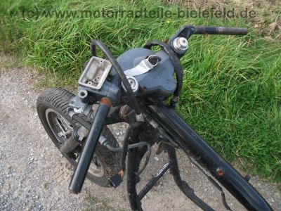 Honda_CBX_750_F_RC17_rolling_Chassis_39mm_Gabel_Rahmen_Vorderrad_Hinterrad_Schwinge_Lenker_Federbein_15.jpg