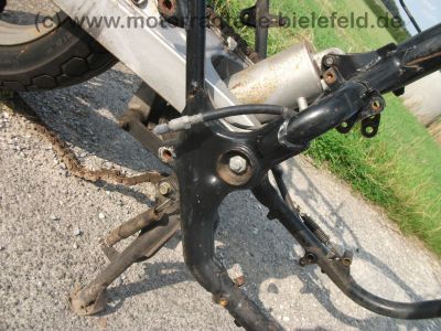 Honda_CBX_750_F_RC17_rolling_Chassis_39mm_Gabel_Rahmen_Vorderrad_Hinterrad_Schwinge_Lenker_Federbein_5.jpg