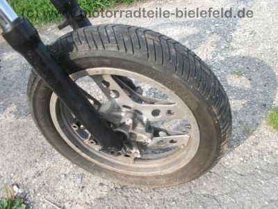 Honda_CBX_750_F_RC17_rolling_Chassis_39mm_Gabel_Rahmen_Vorderrad_Hinterrad_Schwinge_Lenker_Federbein_7.jpg
