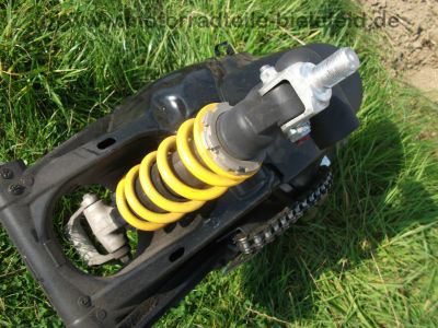 Suzuki_GSX-R_GSXR_750_600_K6_K7_zerlegt_-_Motor_Hinterrad_Schwinge_Verkleidung_etc__106.jpg