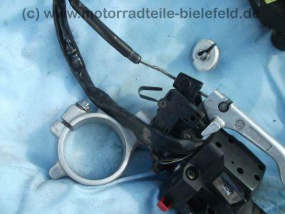 Suzuki_GSX-R_GSXR_750_600_K6_K7_zerlegt_-_Motor_Hinterrad_Schwinge_Verkleidung_etc__121.jpg
