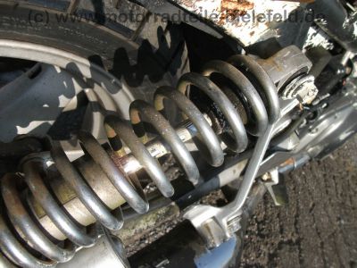 Suzuki_VX_800_VS51B_Crash_-_wie_VS_VZ_600_700_750_800_Intruder_Marauder_VP_VR_51_A_B_VS_52_66.jpg