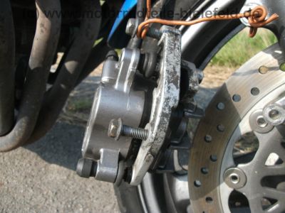 Honda_CB-1_NC27_blau_CB_400_F_CB_1_-_wie_CBR_400_RR_NC23_NC29_CB_400_SF_CBR_600_F_PC19_PC23_84.jpg