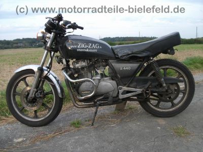 Kawasaki_KZ_440_A_JAMA_Stunt_-_wie_Z_KZ_LTD_250_400_440_A_B_C_LTD_Chopper_Bobber_Basis_8.jpg