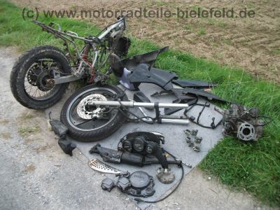 Yamaha_TDR_125_Belgarda_3SH_SuperMoto_Speiche_-_wie_3XE_3XD_4GW_4GX_5AN_RD_DT_125_R_51.jpg