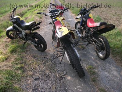 Yamaha_TDR_125_R_4GW_SuperMoto_Stunt_-_wie_3SH_3XE_3XD_4GW_4GX_5AN_RD_DT_125_R_2.jpg