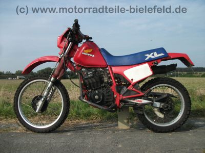 Honda_XL_250_R_MD11_rot_Stunt_-_wie_MD03_XL_350_R_ND03_XL_600_R_PD03_1.jpg
