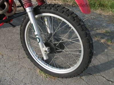 Honda_XL_250_R_MD11_rot_Stunt_-_wie_MD03_XL_350_R_ND03_XL_600_R_PD03_53.jpg