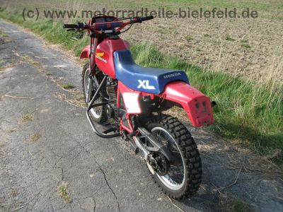 Honda_XL_250_R_MD11_rot_Stunt_-_wie_MD03_XL_350_R_ND03_XL_600_R_PD03_6.jpg