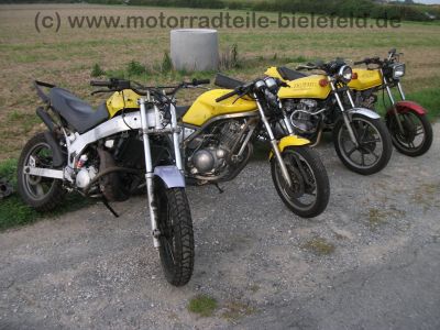 Yamaha_XS_400_DOHC_Typ_12E_Twin_Stunt_Tank_ok_-_Basis_fr_Bobber_wie_XS_250_360_400_OHC_2.jpg