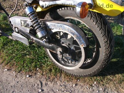 Suzuki_LS_650_Savage_gelb_geflammt_Motor_demontiert_Sissybar_-_Basis_Bobber_15.jpg