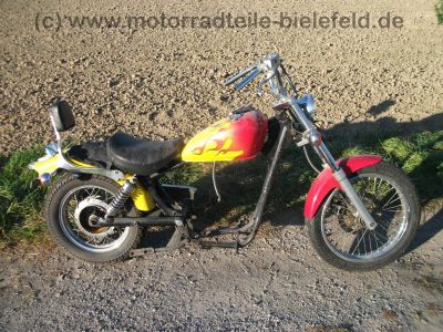 Suzuki_LS_650_Savage_gelb_geflammt_Motor_demontiert_Sissybar_-_Basis_Bobber_58.jpg