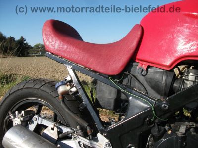 Kawasaki_GPZ_600_R_rot_ZX600A_Streetfighter_Wrack_-_wie_GPZ_GPX_ZX_500_600_750_900_R_A_B_C_10.jpg